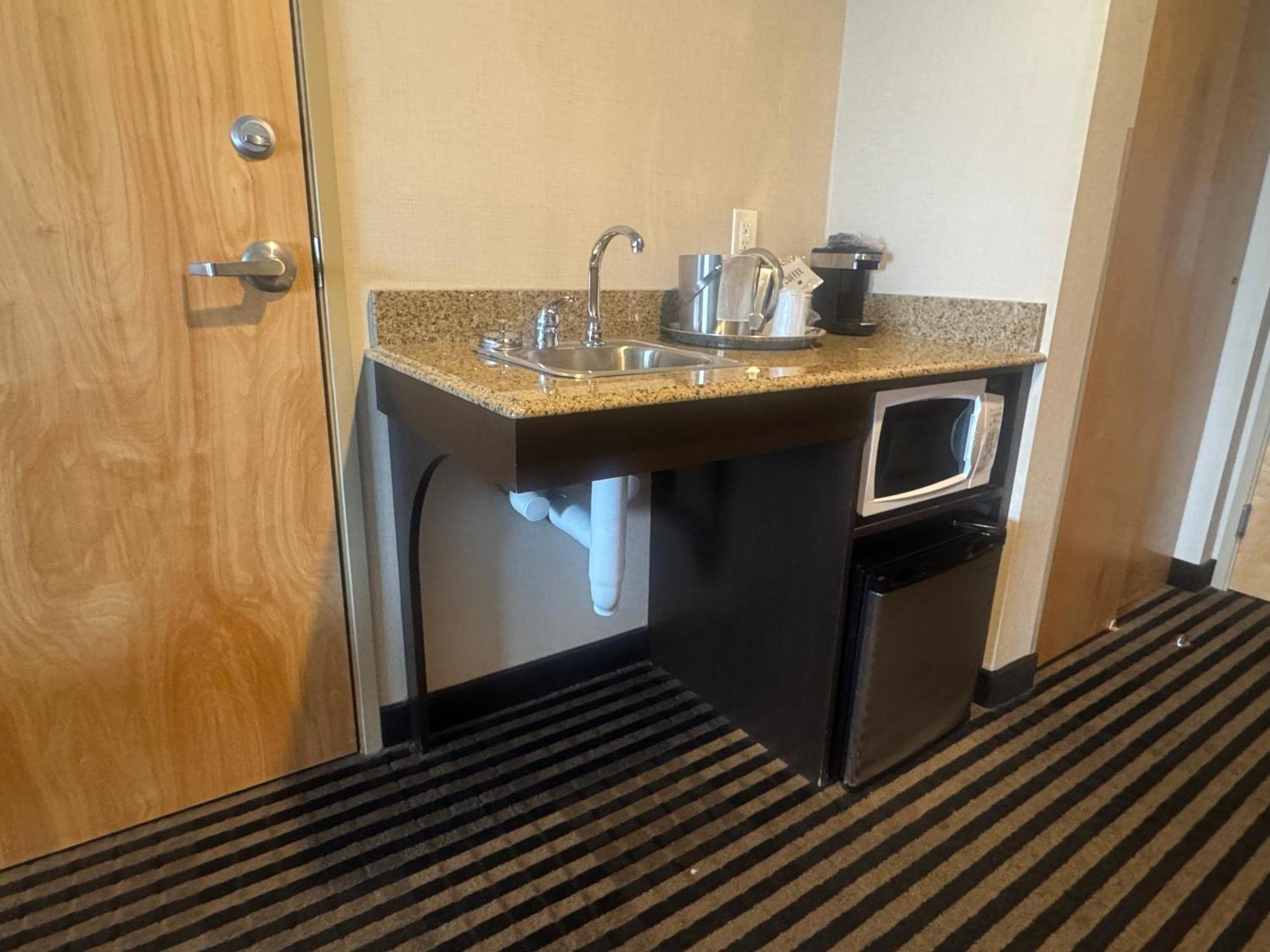 Sonesta Essential Indianapolis Airport Plainfield Exterior foto